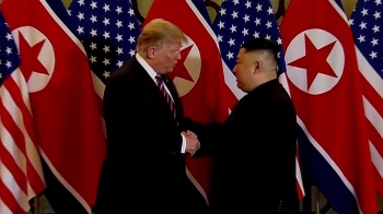 [현장영상] 다시 만난 북·미 정상 '악수'…"회담 성공적으로 끝날 것"