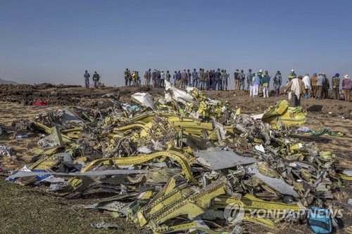 베트남 "보잉 737 맥스 8 추락원인 나올 때까지 사용허가 유보"
