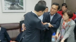 '채이배 감금'부터 수사…한국당 의원 4명 출석 요구