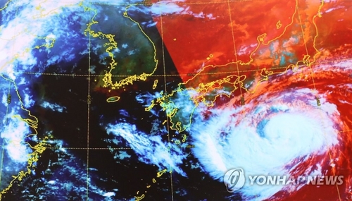 태풍 '프란시스코' 대비 강화…중앙재난안전대책본부 가동