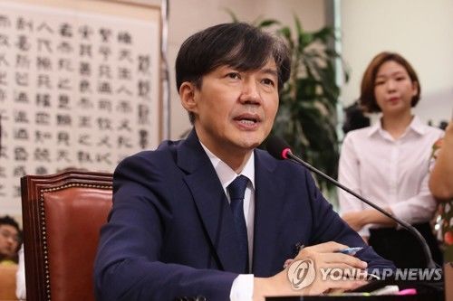 '찌르고 막고' 조국청문회…"적임자" vs "범죄자" 여야 정면충돌