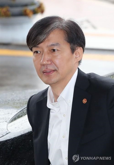 한국당, 조국 고발…"동양대 총장에 허위증언 강요"