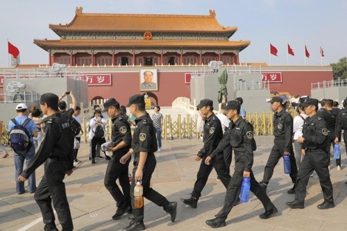 중국, 건국 70주년 앞두고 보안 강화…"베이징서 광둥까지 삼엄"