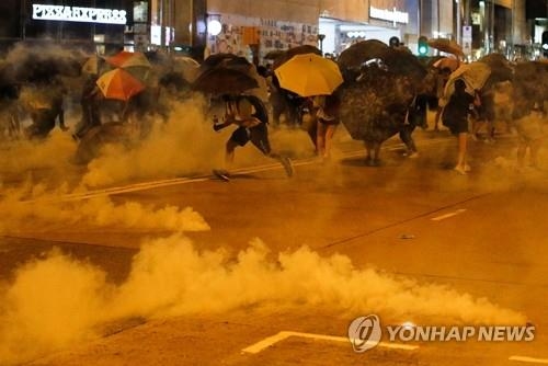'송환법 반대로 촉발' 홍콩시위 만 4개월…일상화된 폭력충돌