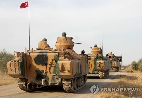 터키-시리아 만비즈 병력집결에 긴장고조…러, 충돌방지 안간힘