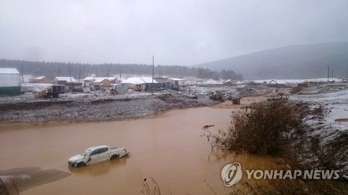 러시아 시베리아서 댐 붕괴로 10여명 사망·10여명 실종
