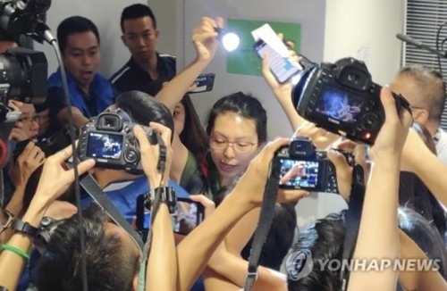 홍콩 경찰, 시위 현장 취재마저 막아…취재기자 7시간 구금