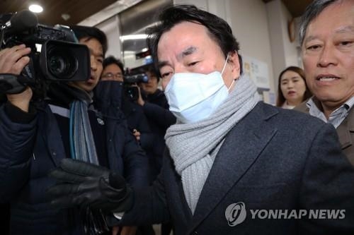 '운전기사 폭언' 종근당 회장 항소심도 징역형의 집행유예