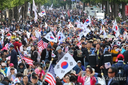 "소리로 배우는데" 맹학교 학부모들, 청와대 주변 집회시위 금지 호소