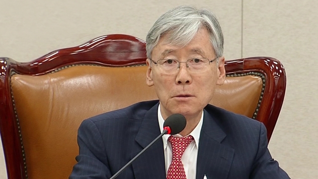한국당 여상규, 총선 불출마 선언…"황교안, 가진 것 내려놔야"