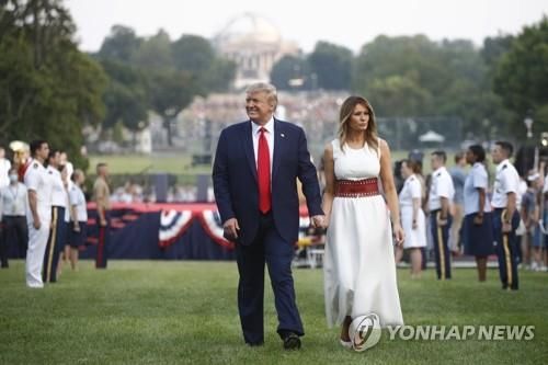 트럼프, 독립기념일에 "미 역사 지키겠다" 진보진영·언론 맹공