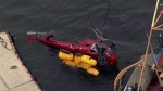 [해외 이모저모] 뉴욕 도심 이스트강에 헬기 추락…5명 숨져