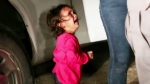 미국 울린 '두살배기 소녀의 울음'…이민자 성금 '밀물'