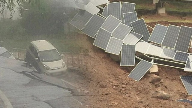 산사태에 태양광 패널 '와르르'…곳곳 폭우 피해 잇따라 | JTBC 뉴스