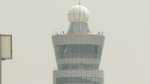 270명 태운 싱가포르항공 여객기, 출발 직전 엔진서 연기