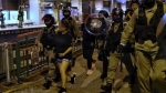 홍콩, 더 강경해진 경찰 진압…'만삭' 임신부까지 체포