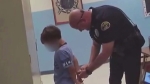 "넌 감옥에 갈 거야"…미 경찰, 8살 아이에 수갑 채워 논란