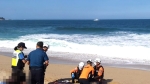 해변서 놀다 너울성 파도에 휩쓸려…일가족 3명 사망