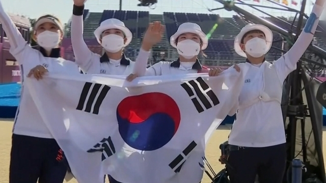 여자 양궁 단체 '금빛 시위' 당겼다…'올림픽 9연패'