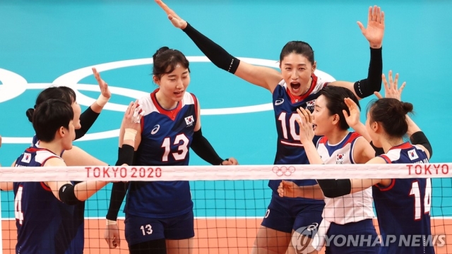 한국 여자배구, 케냐 꺾고 조별리그 첫 승리