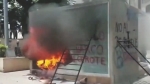 "비트코인 화폐 반대" ATM에 불지른 엘살바도르 시위대