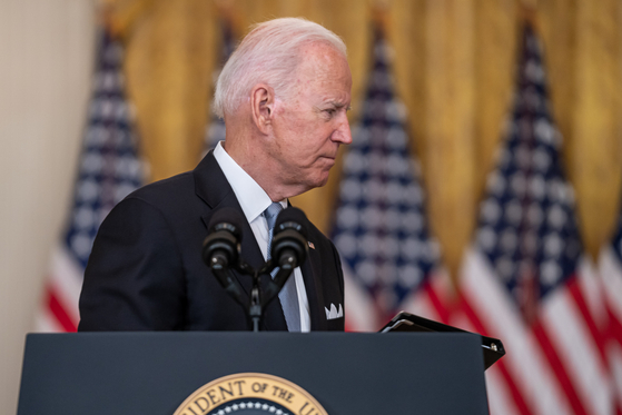현지 시간 17일 조 바이든 미국 대통령이 워싱턴DC 백악관 이스트룸에서 아프가니스탄과 관련해 발언하고 있다. 〈사진=UPI 연합뉴스〉