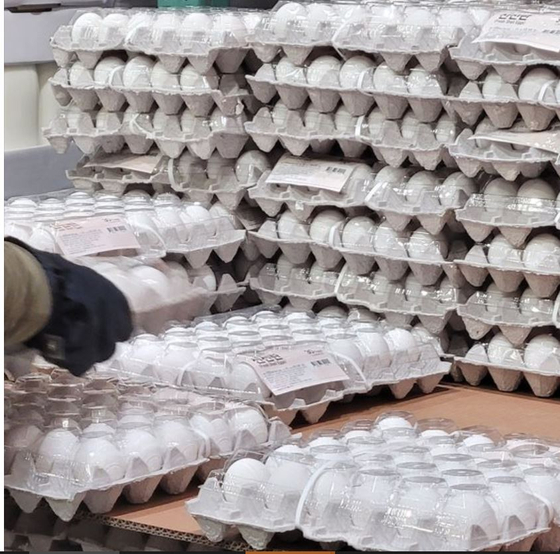 대형카트에서 판매 중인 미국산 계란. 〈사진=연합뉴스〉