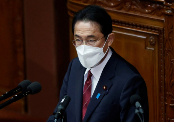 기시다 일본 총리 “한국에 계속 적절한 대응 강하게 요구“