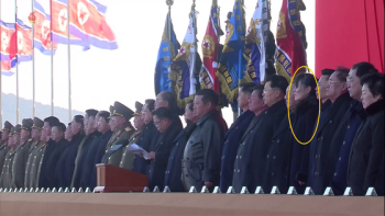 [외안구단] 서열 상승 암시한 김여정…북한, 대외 협상에 시동?