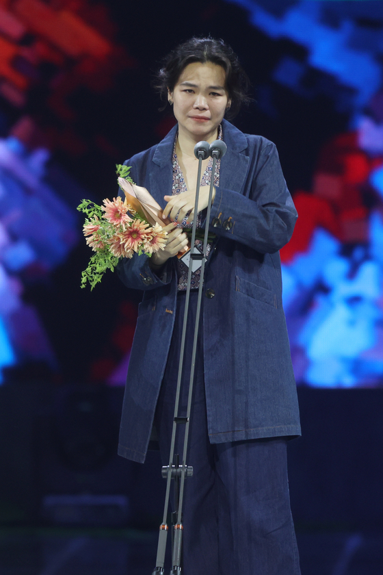 연극 부문 젊은 연극상을 수상한 김미란. 사진=백상예술대상 특별취재반
